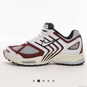 New in box Nike air Pegasus 2005 Maroon and White